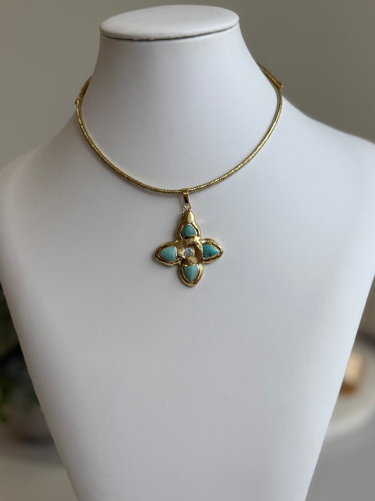 Turquoise Baroque Charm