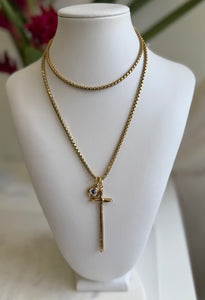 Divina Chain