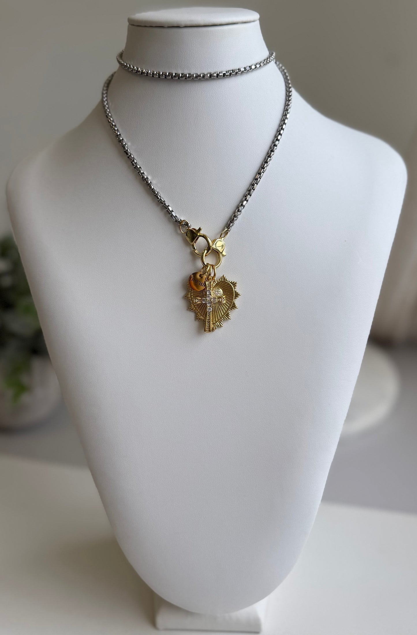 Josephine Chain
