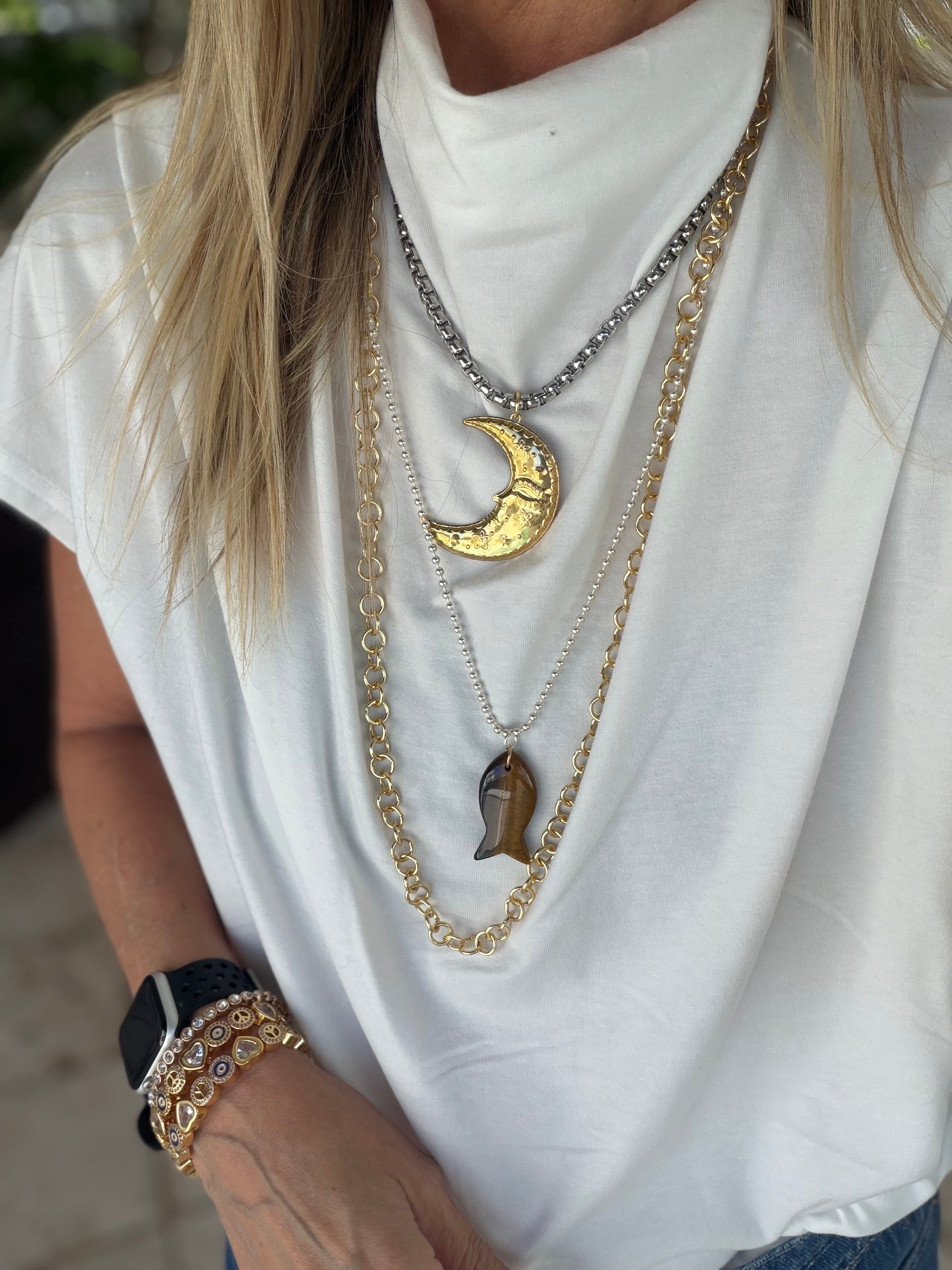 Sleepy Moon Chain