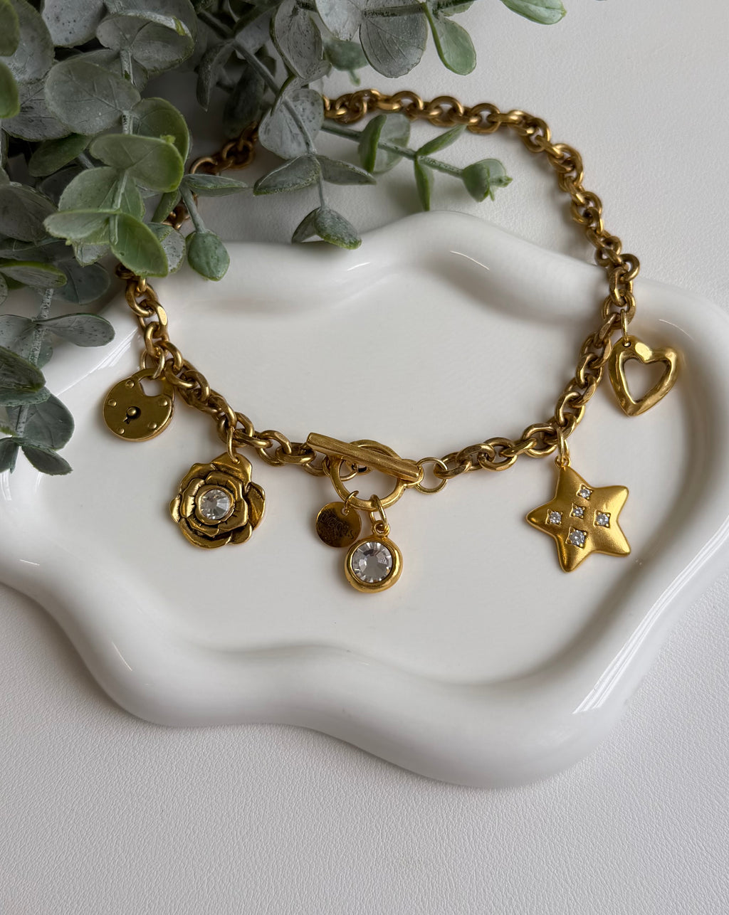 Capri Chain