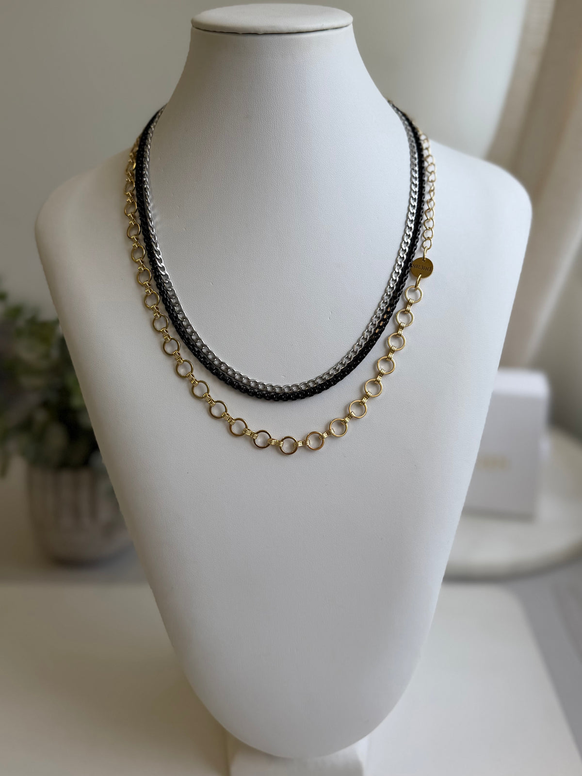 TriColor Chain