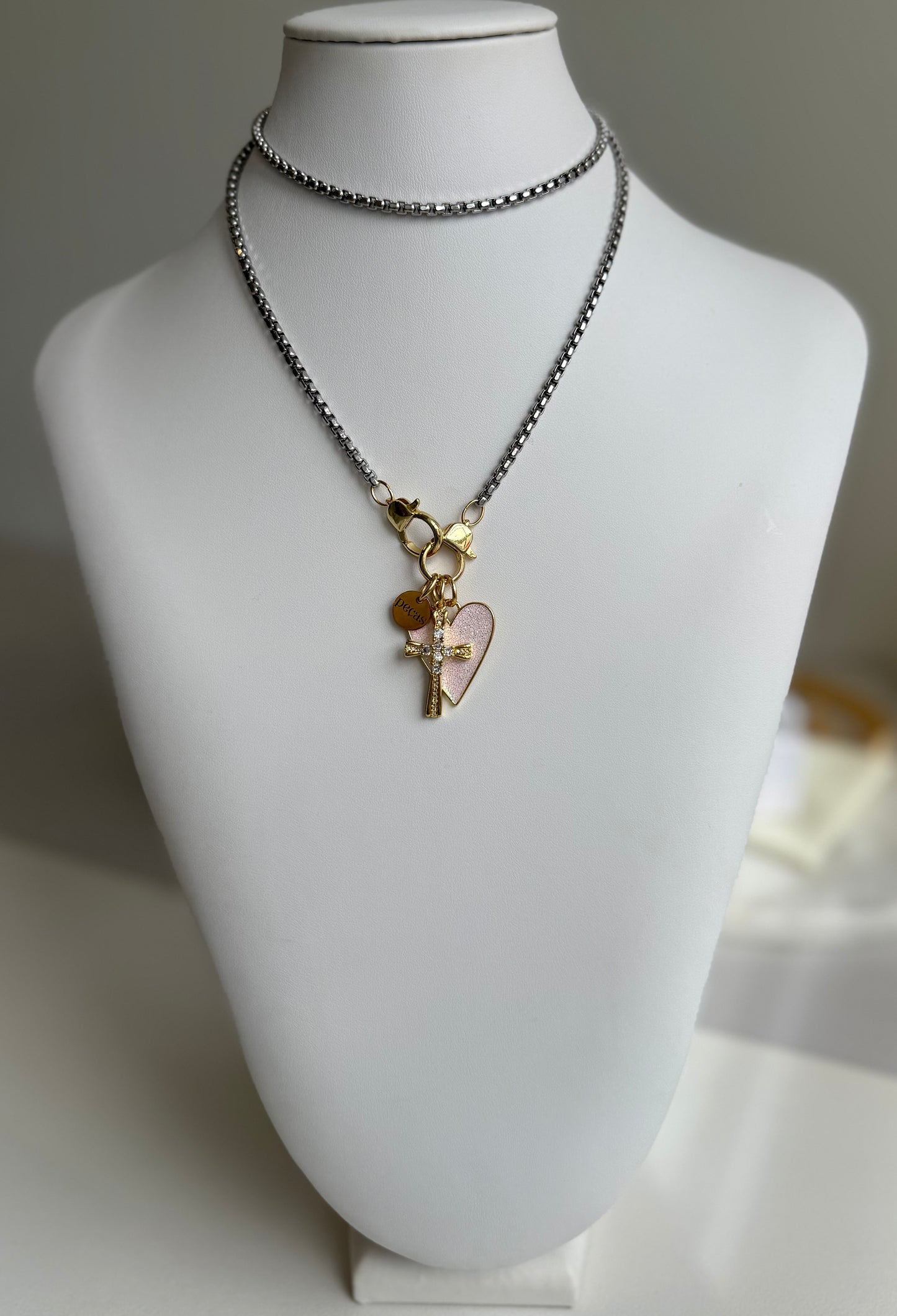 Josephine Chain