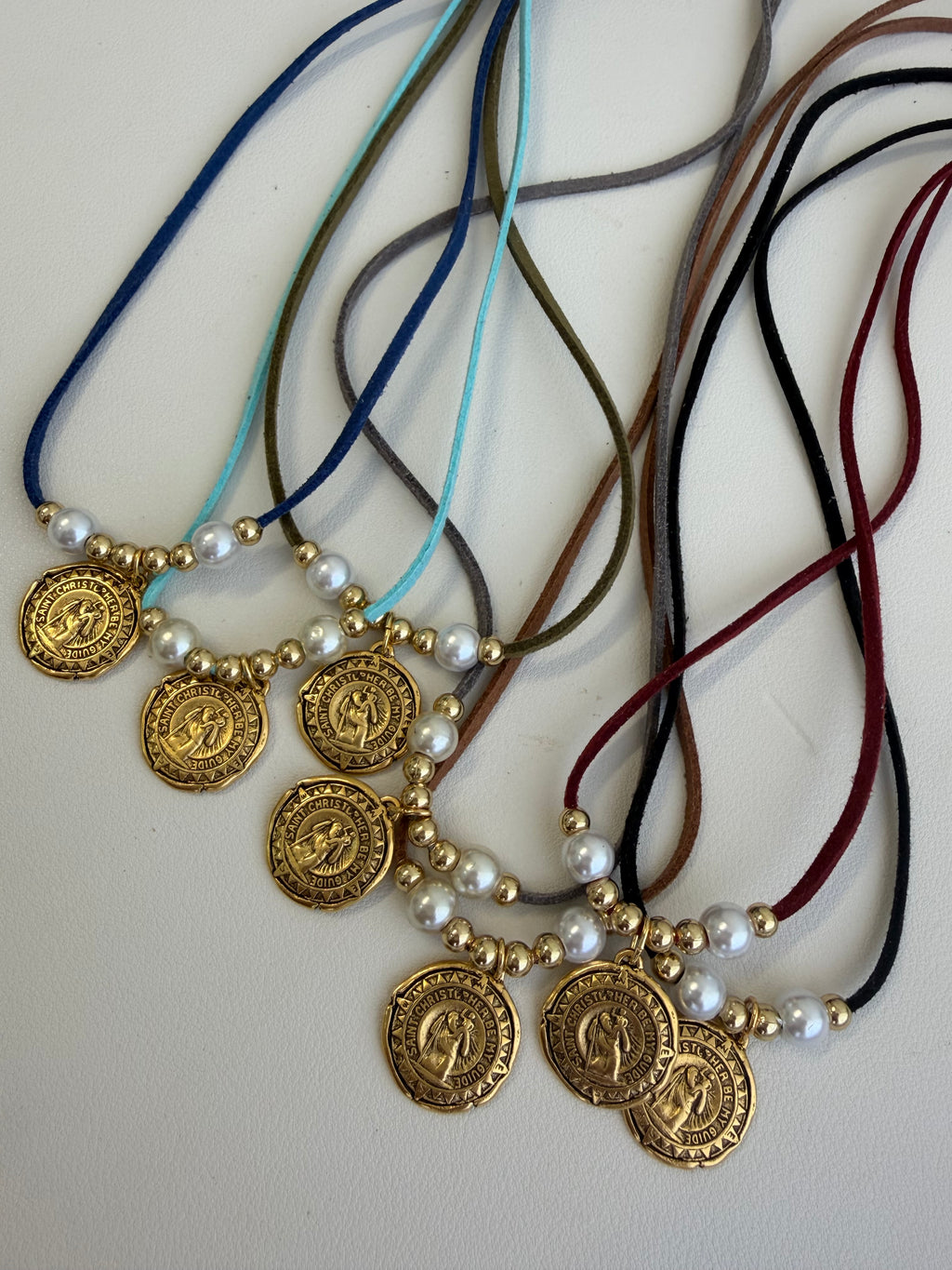 St. Christopher, el viajero Necklace