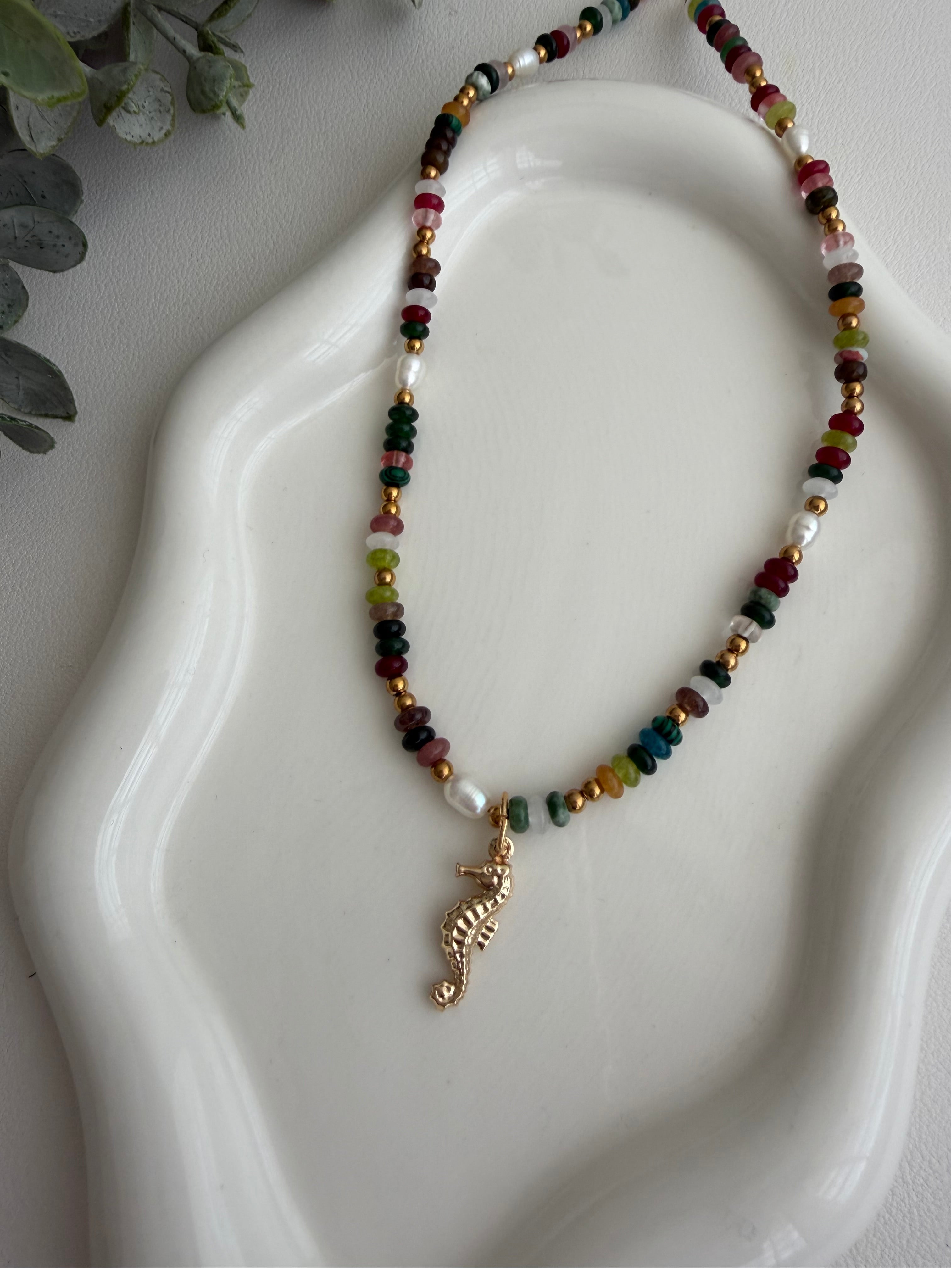 Isla Serena Chain