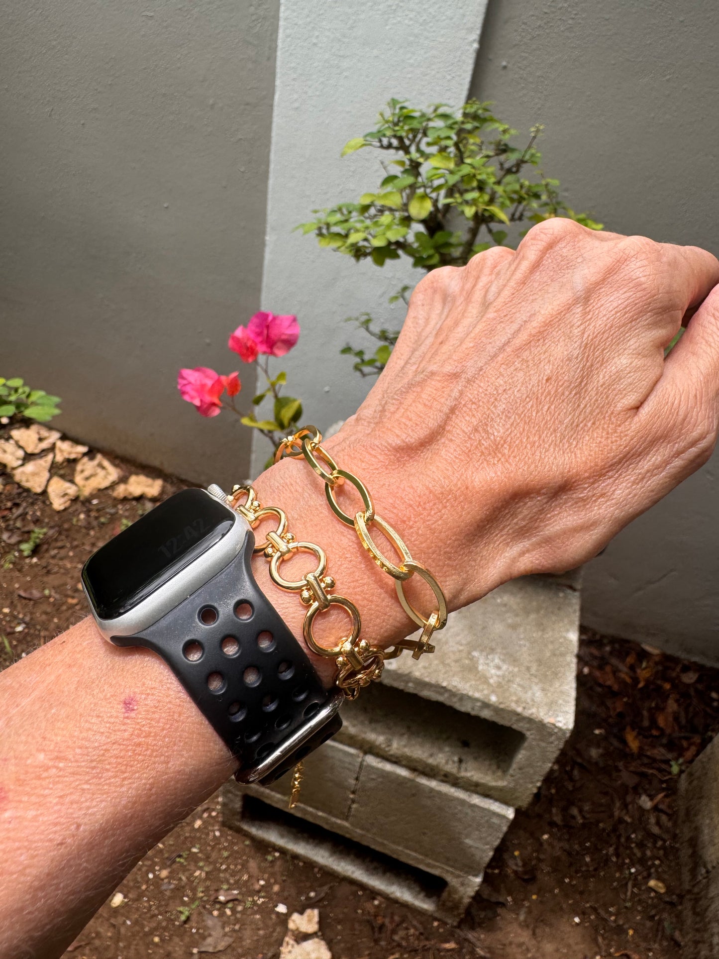 Wine Flower Bracelet