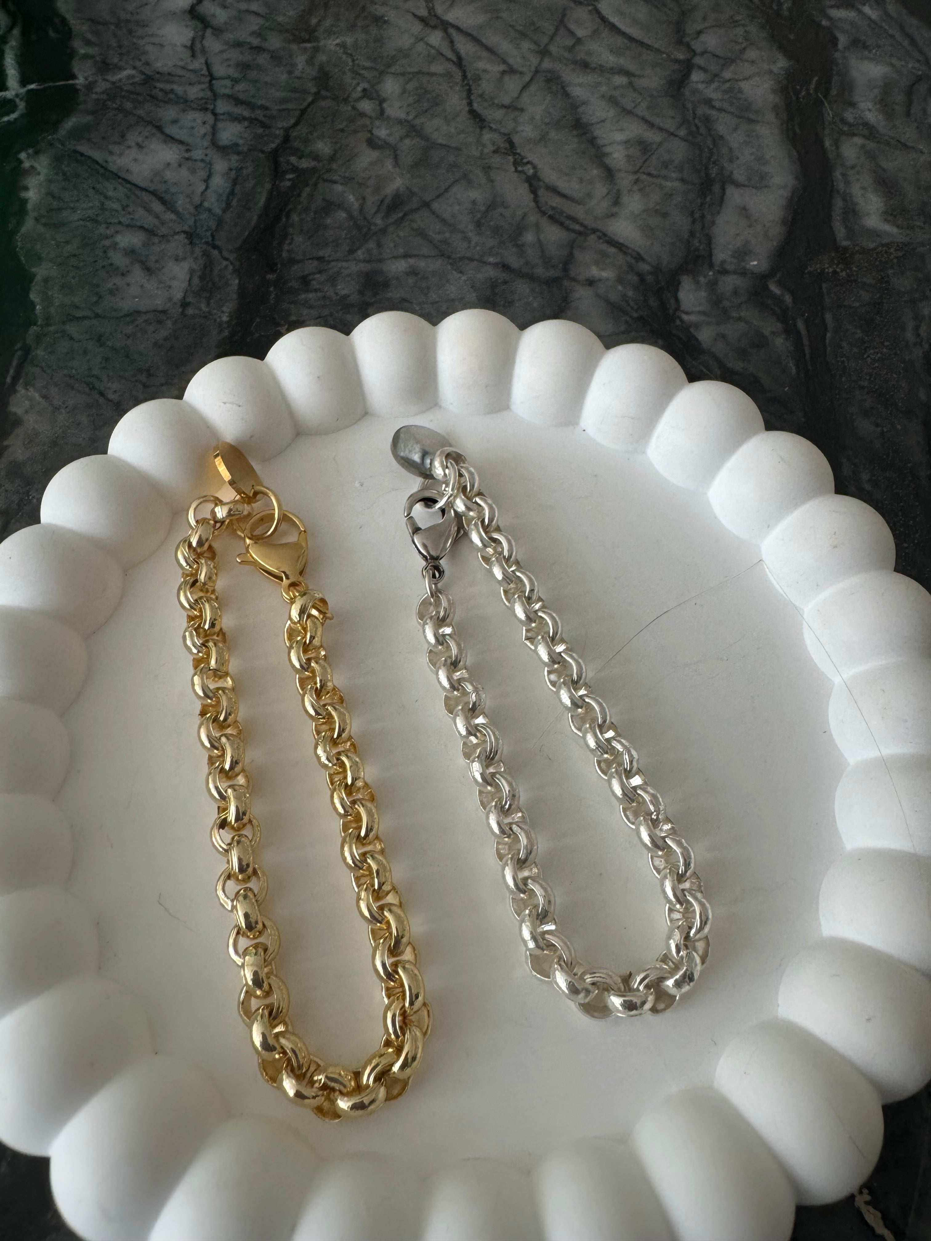 Simple Bracelet
