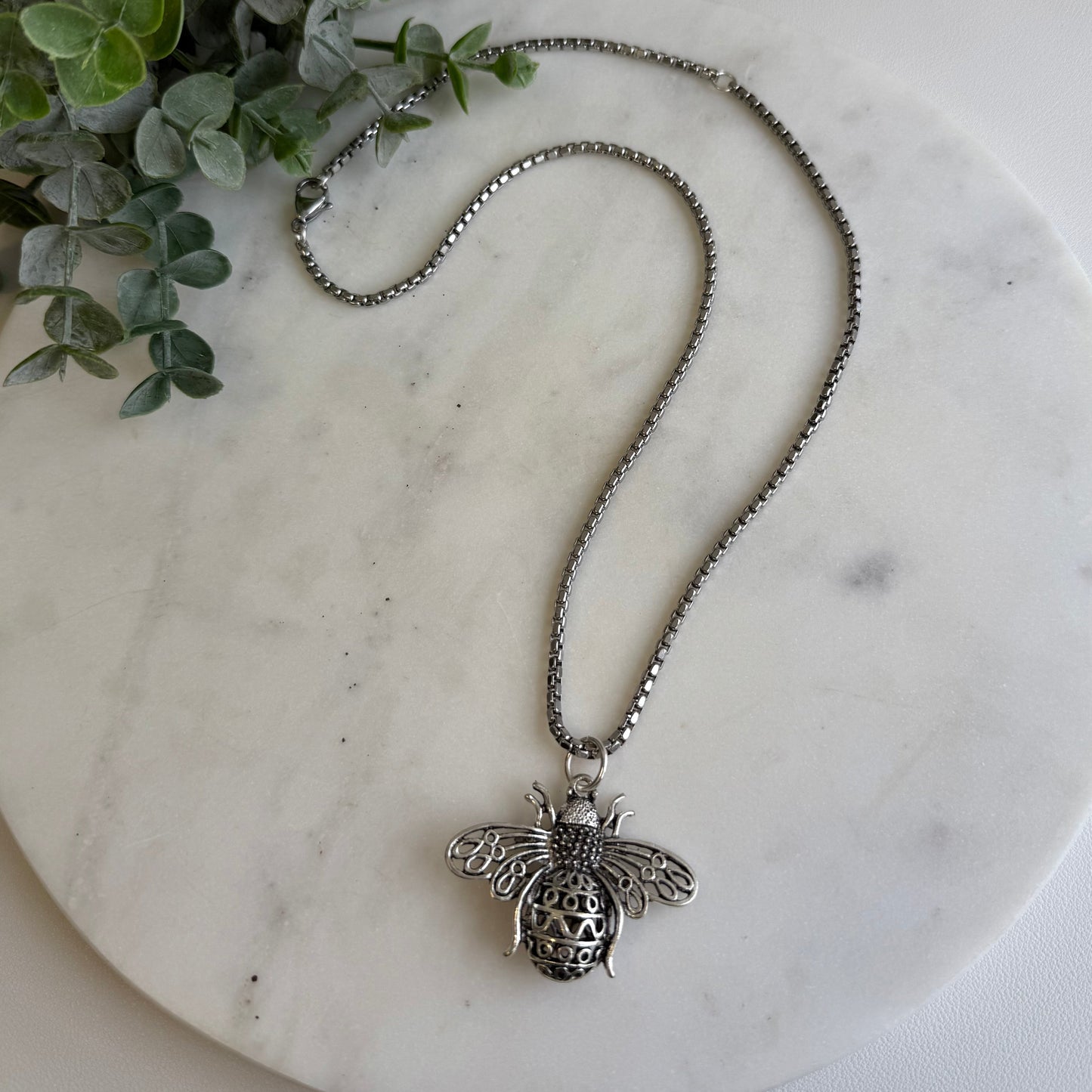 Silver Bee Chain