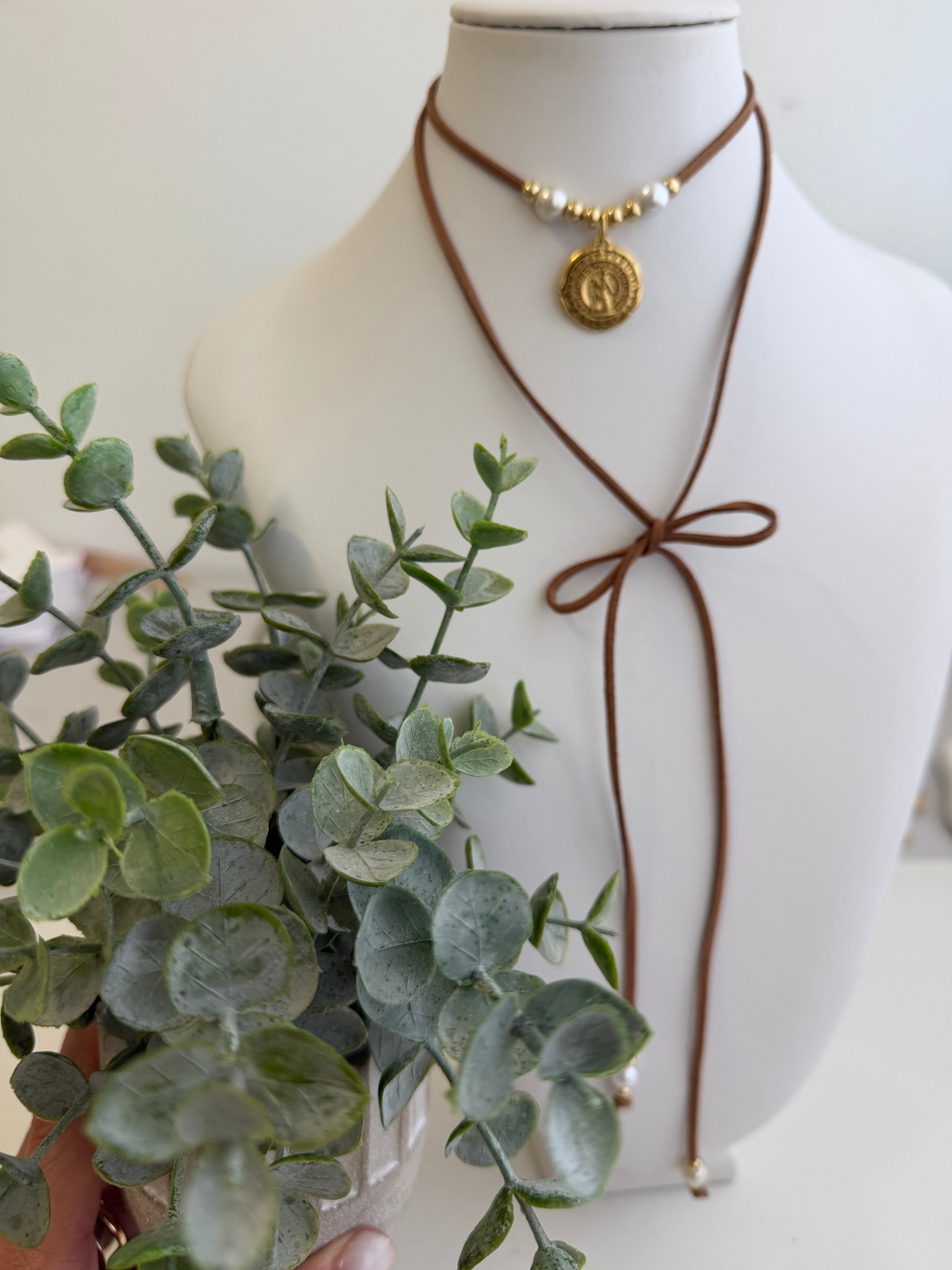 St. Christopher, el viajero Necklace