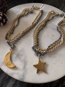 Cosmic Chain