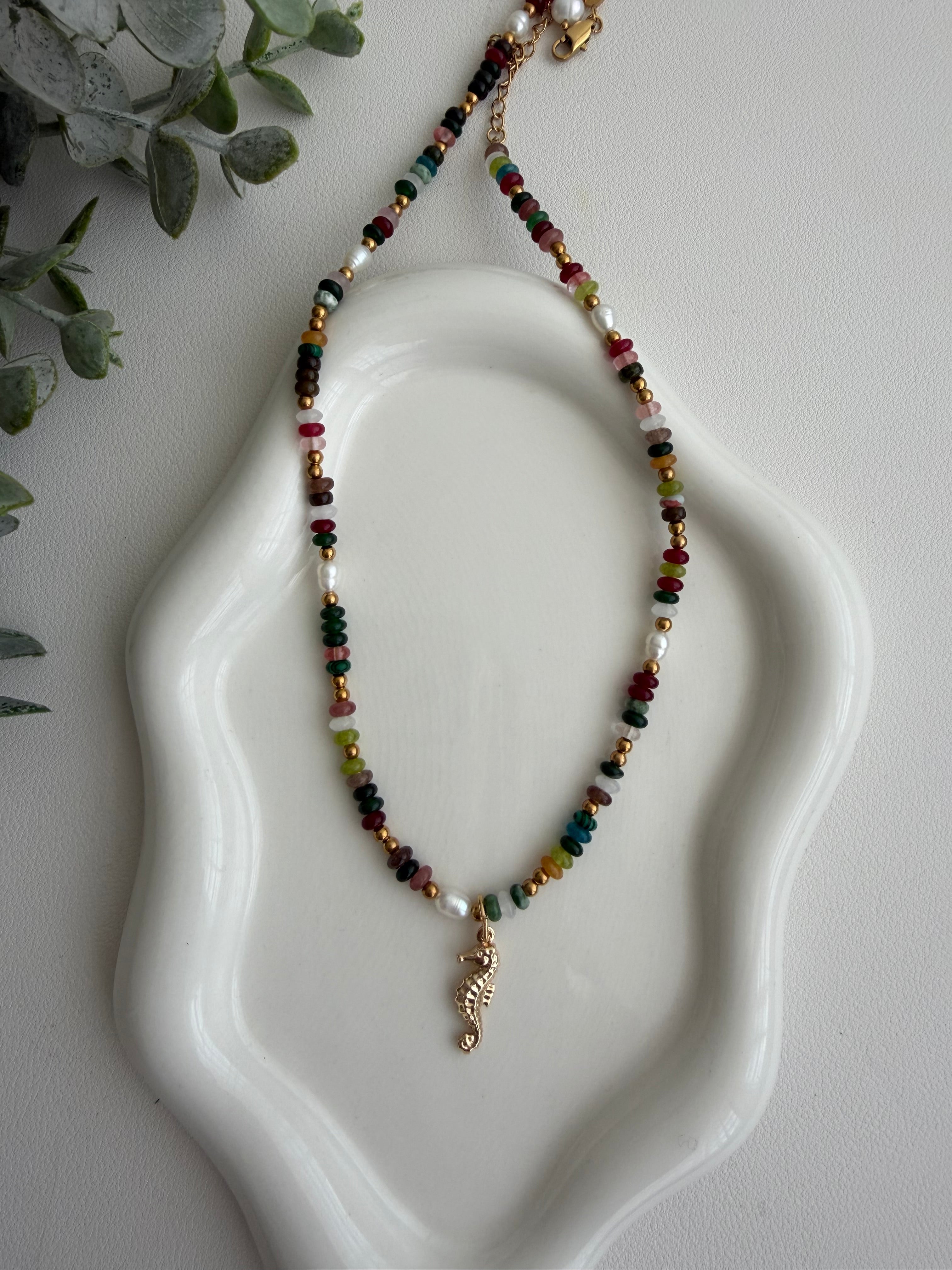 Isla Serena Chain