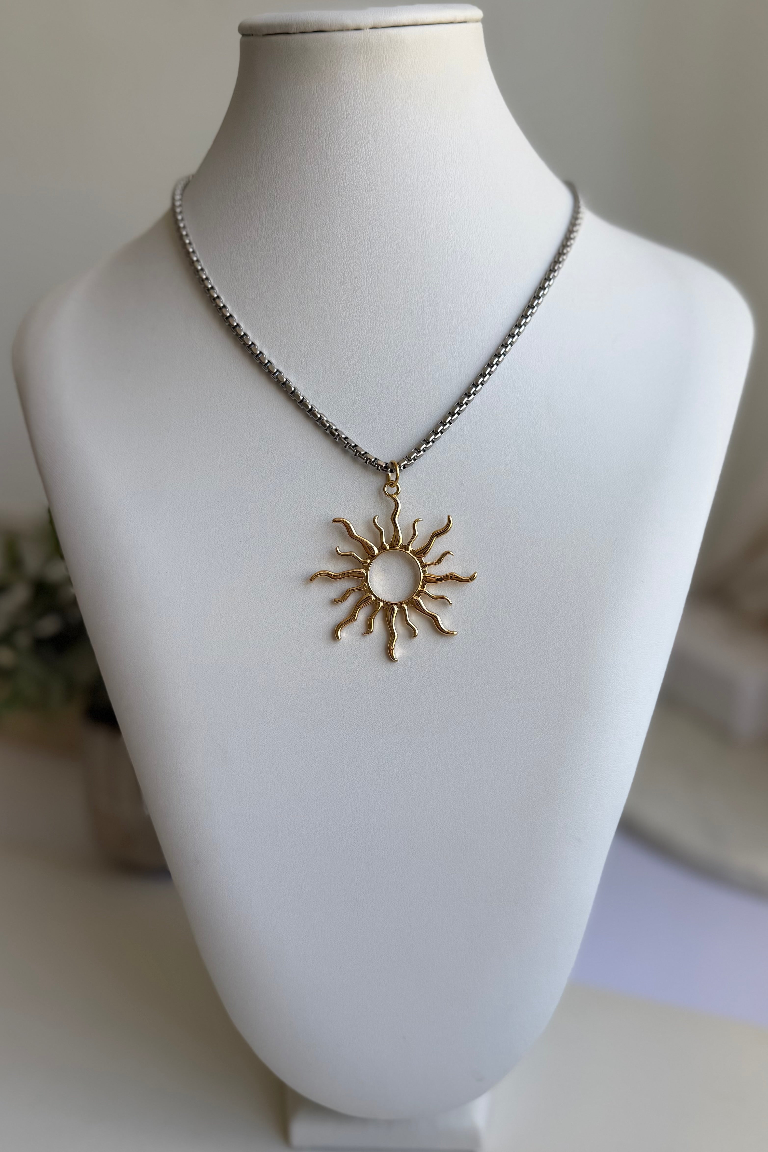 Sun Chain