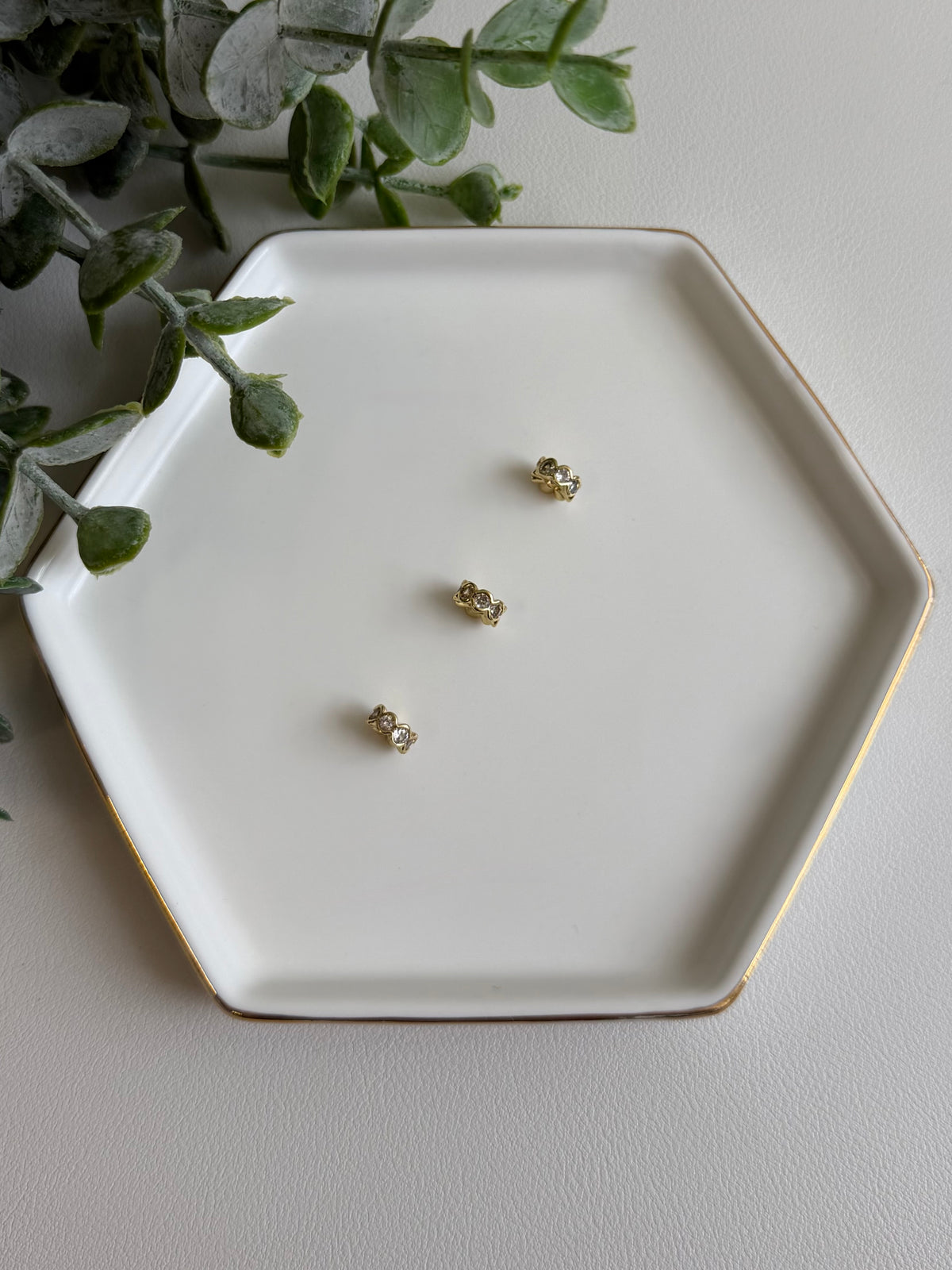 Clear dots spacer