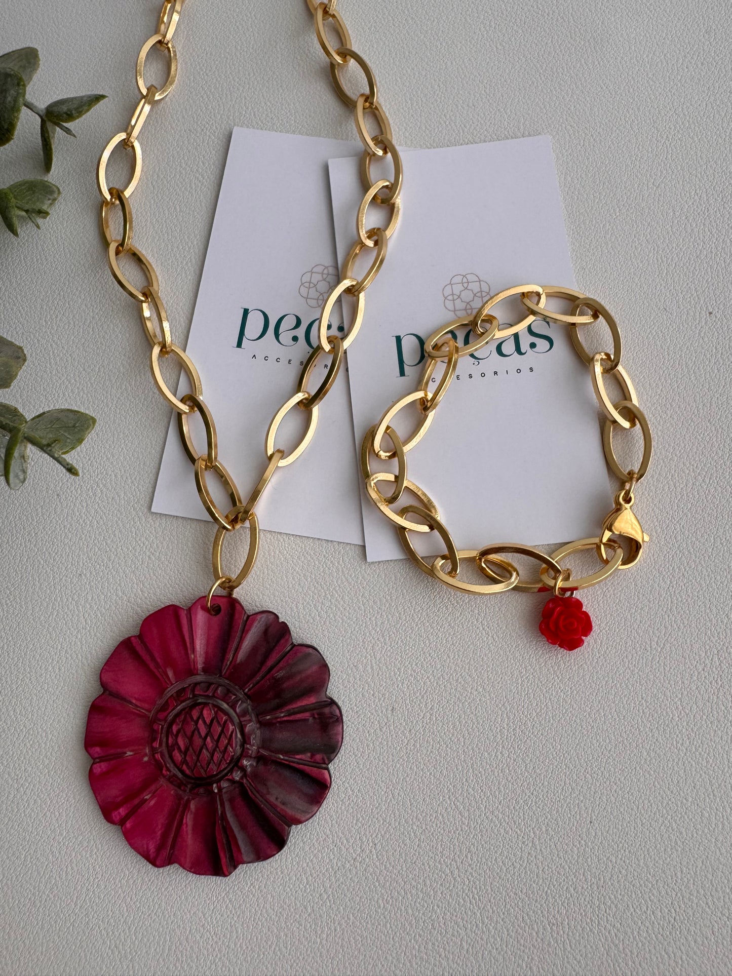 Wine Flower Bracelet