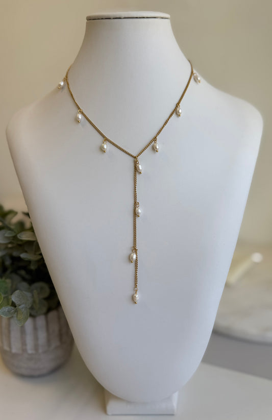 Lariat Pearls Chain