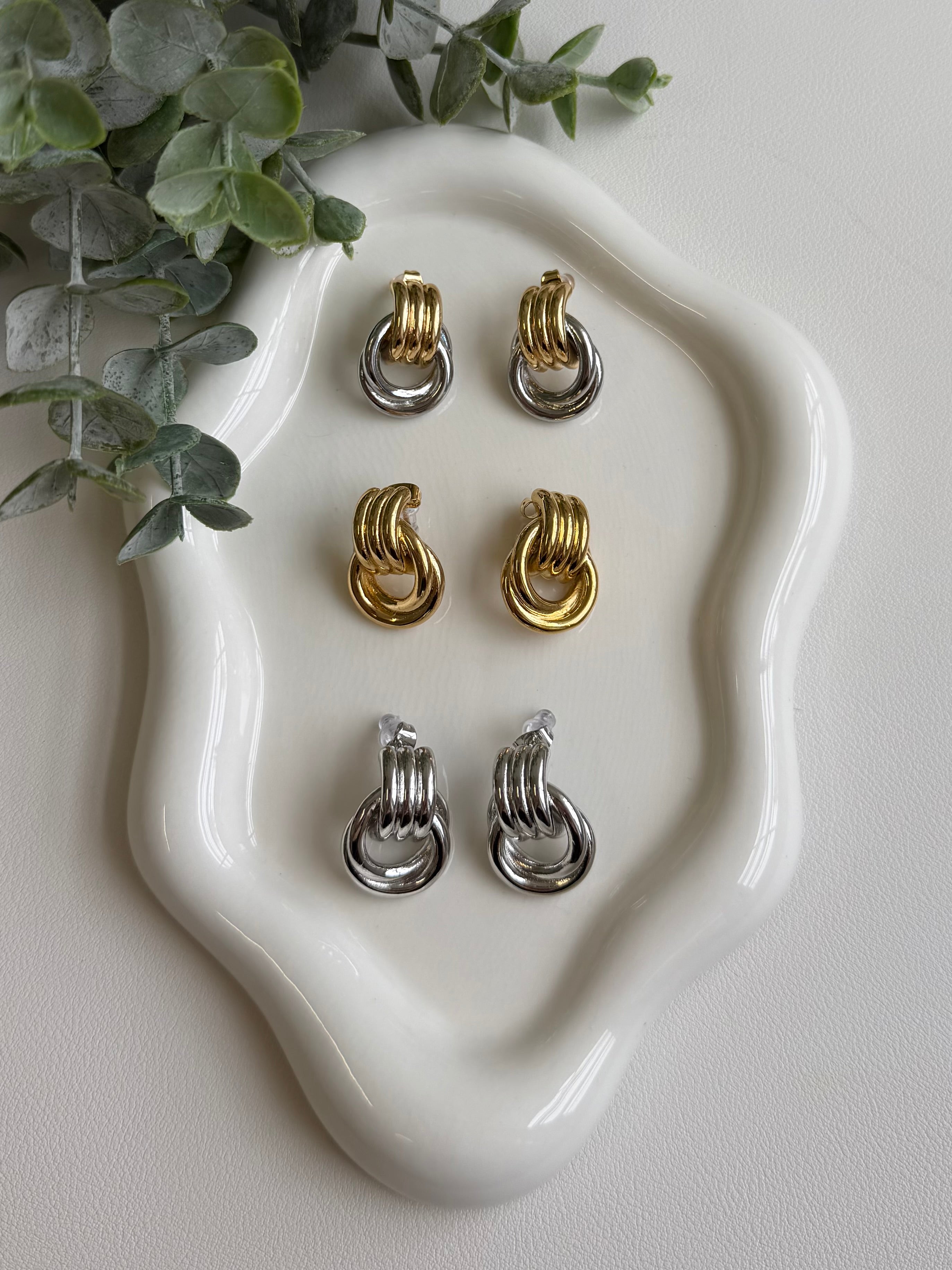 Knot Earring
