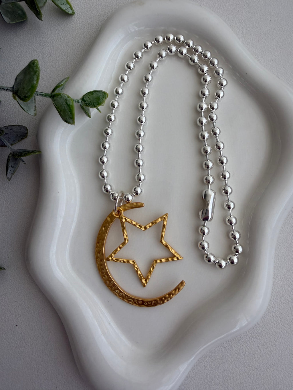 Eclipse Chain