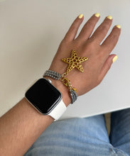 Load image into Gallery viewer, Starfish Bracelet
