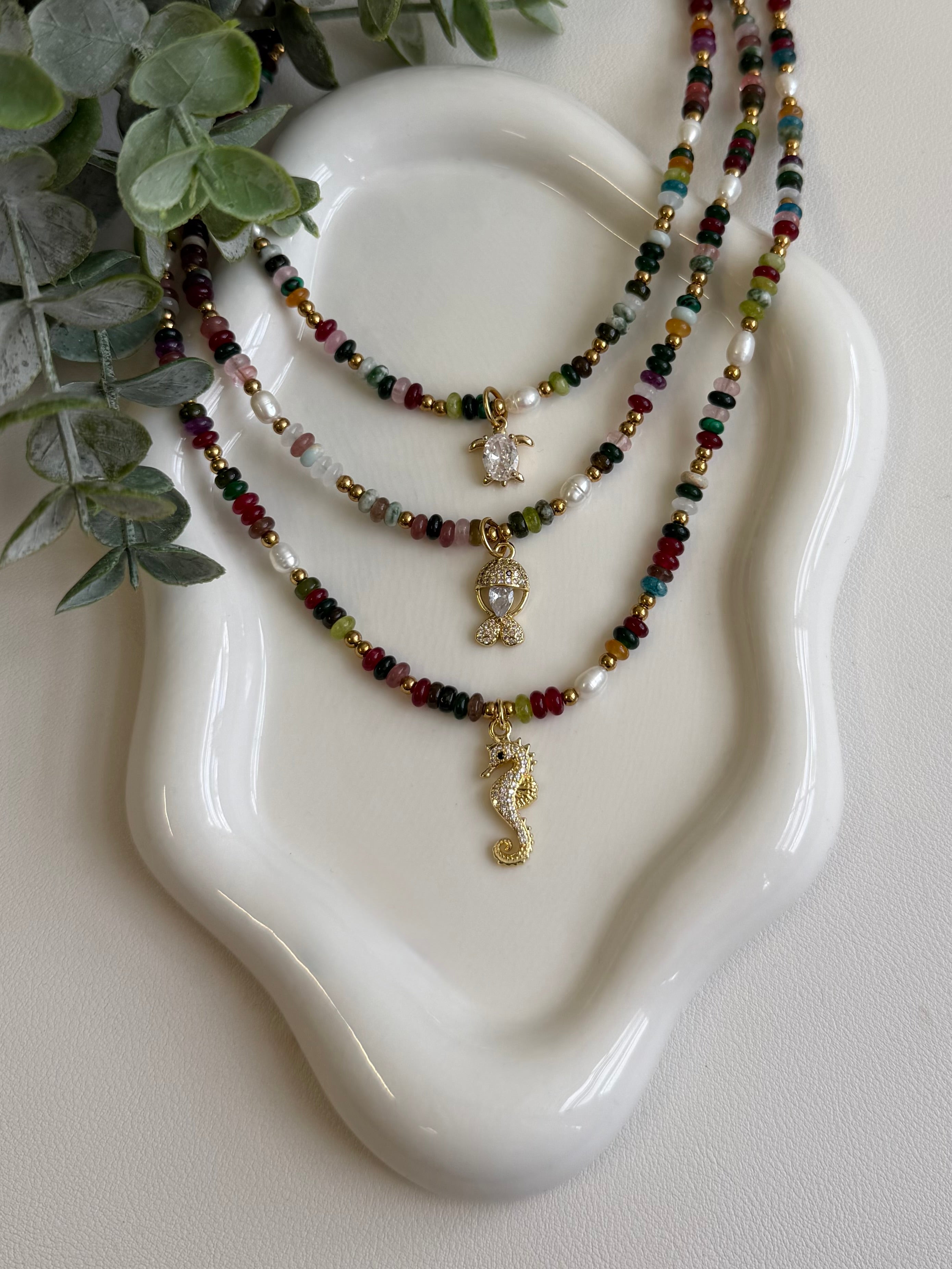 Isla Serena Chain