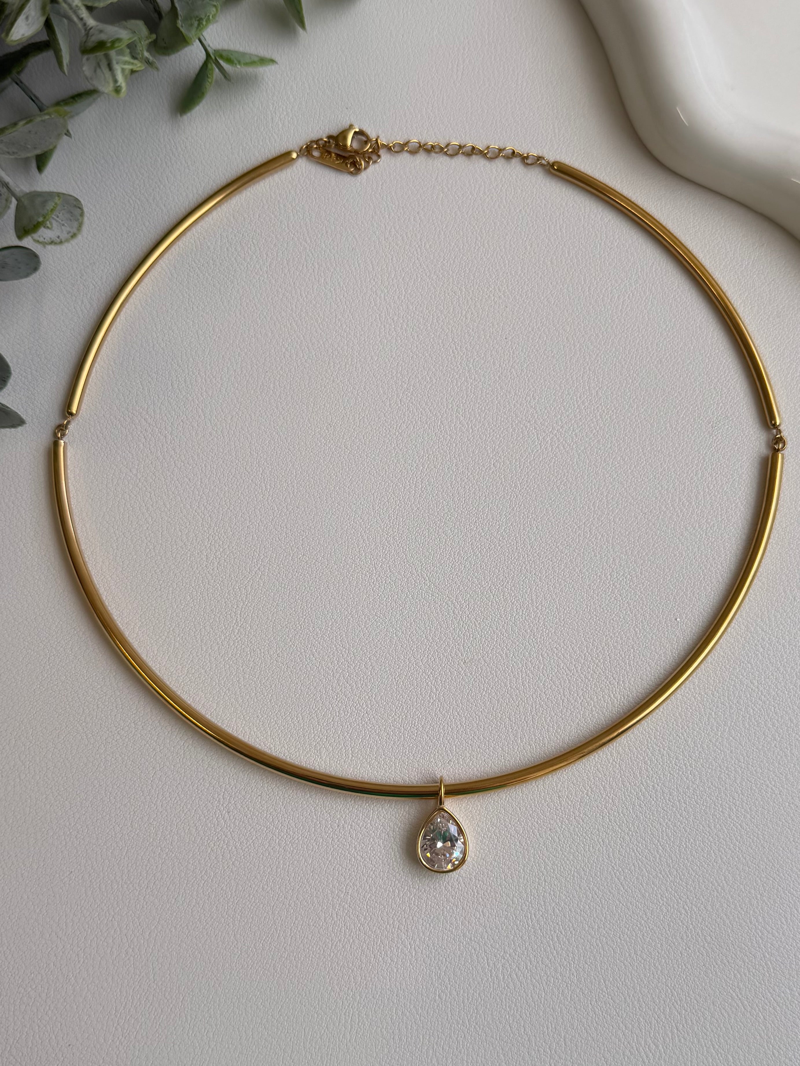 Luisa Chain