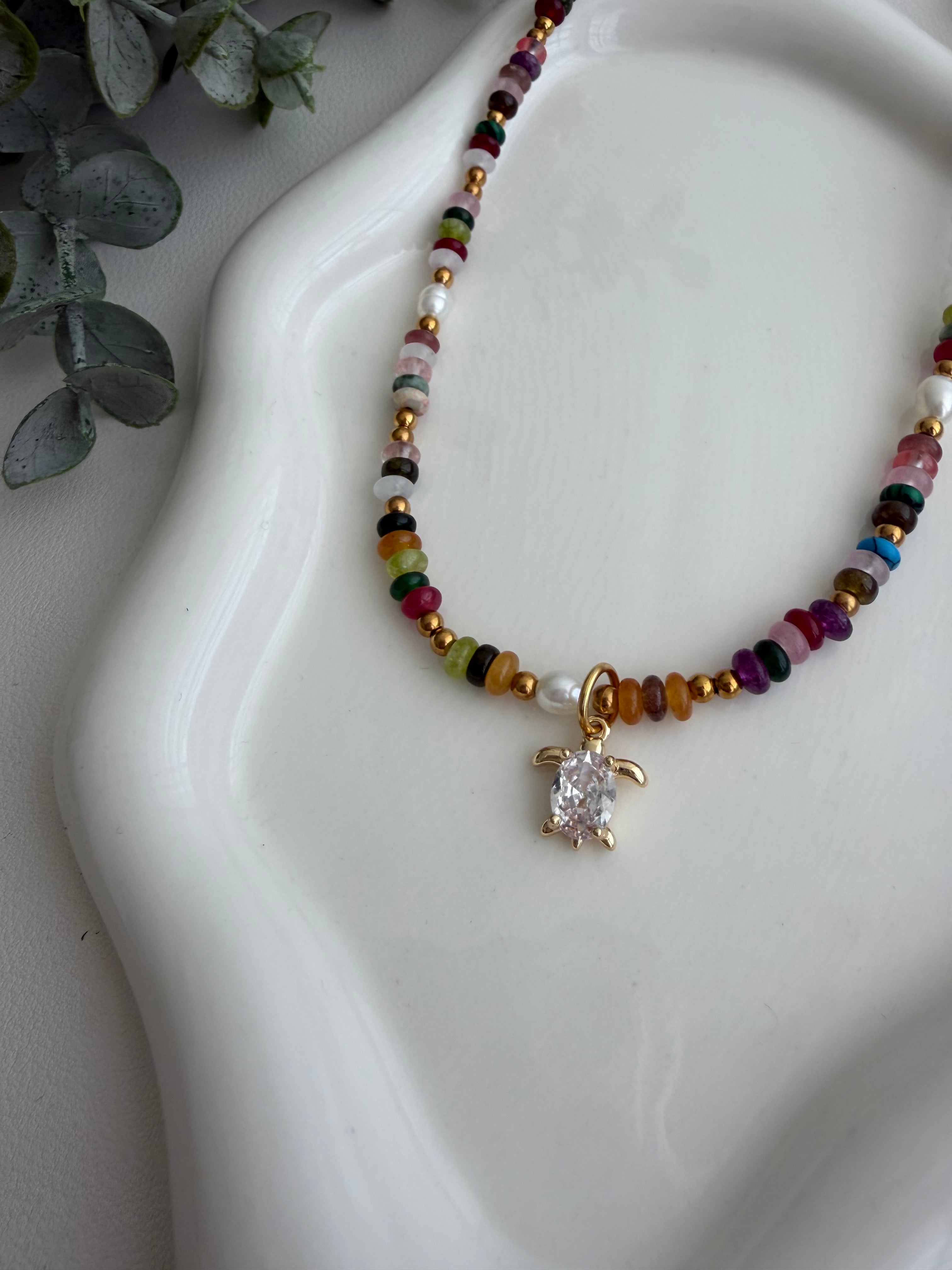 Isla Serena Chain