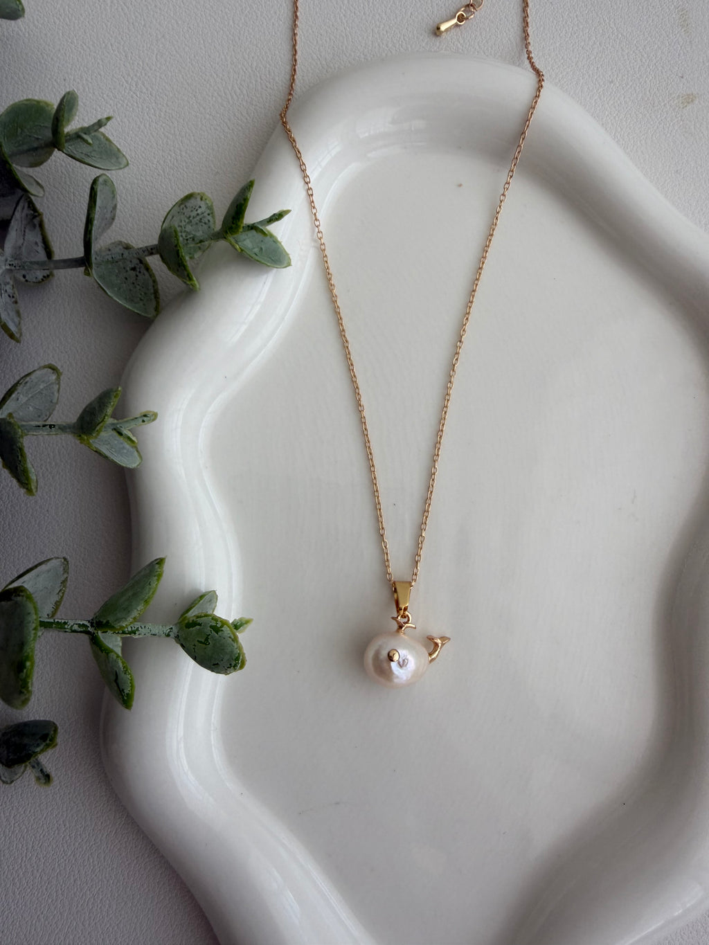 Pearl Whale & Crab Chain