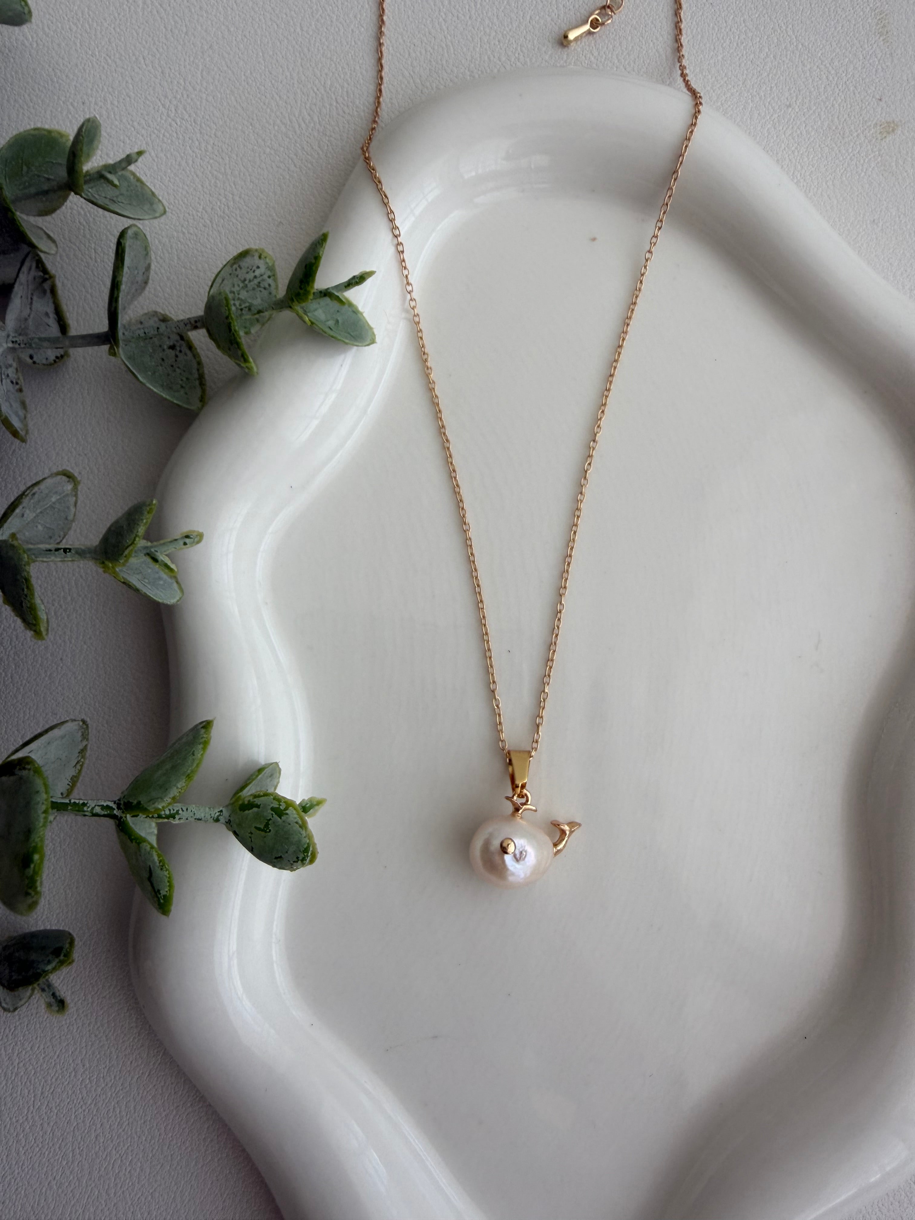 Pearl Whale & Crab Chain