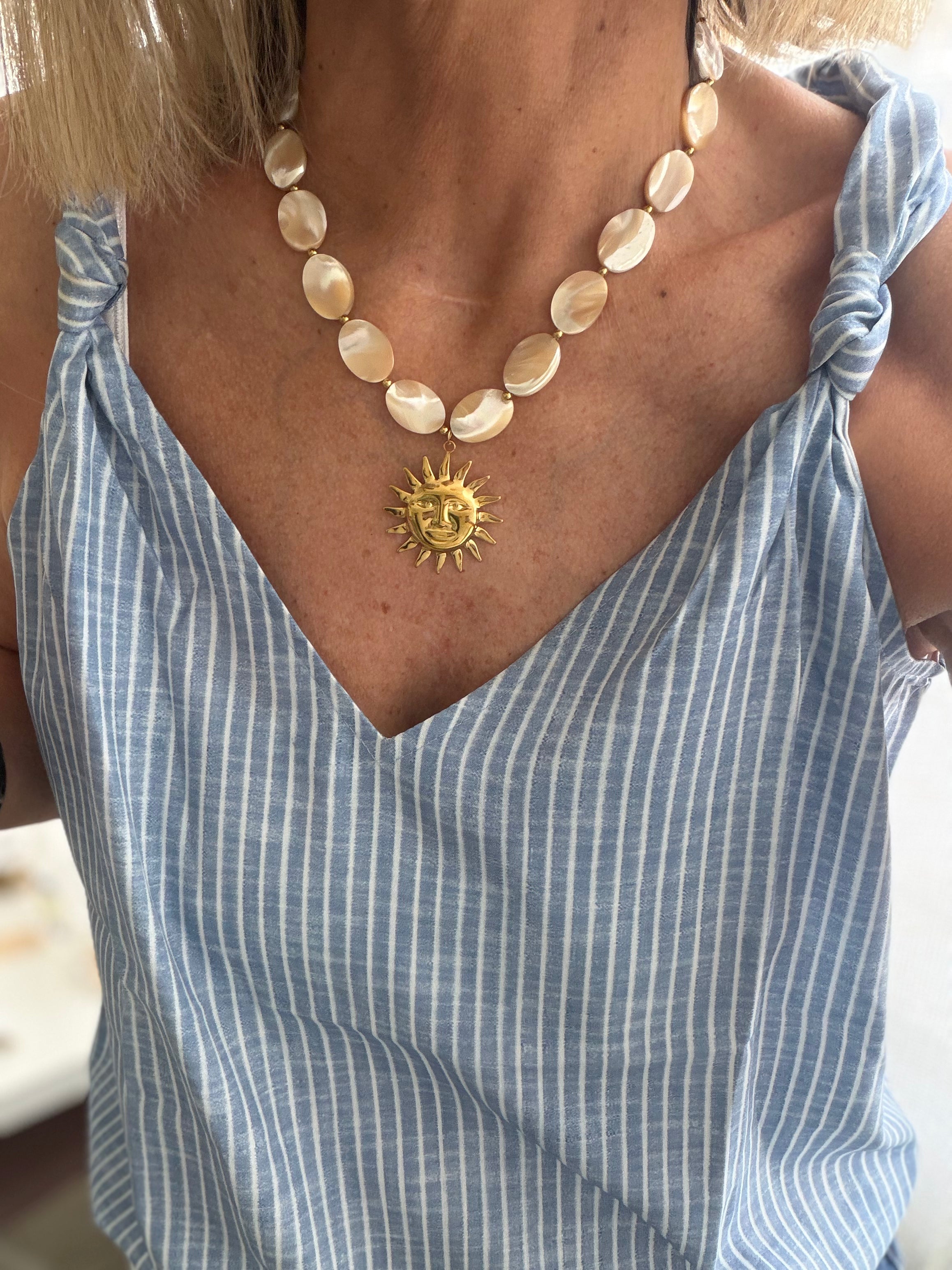 Sun Shell Chain