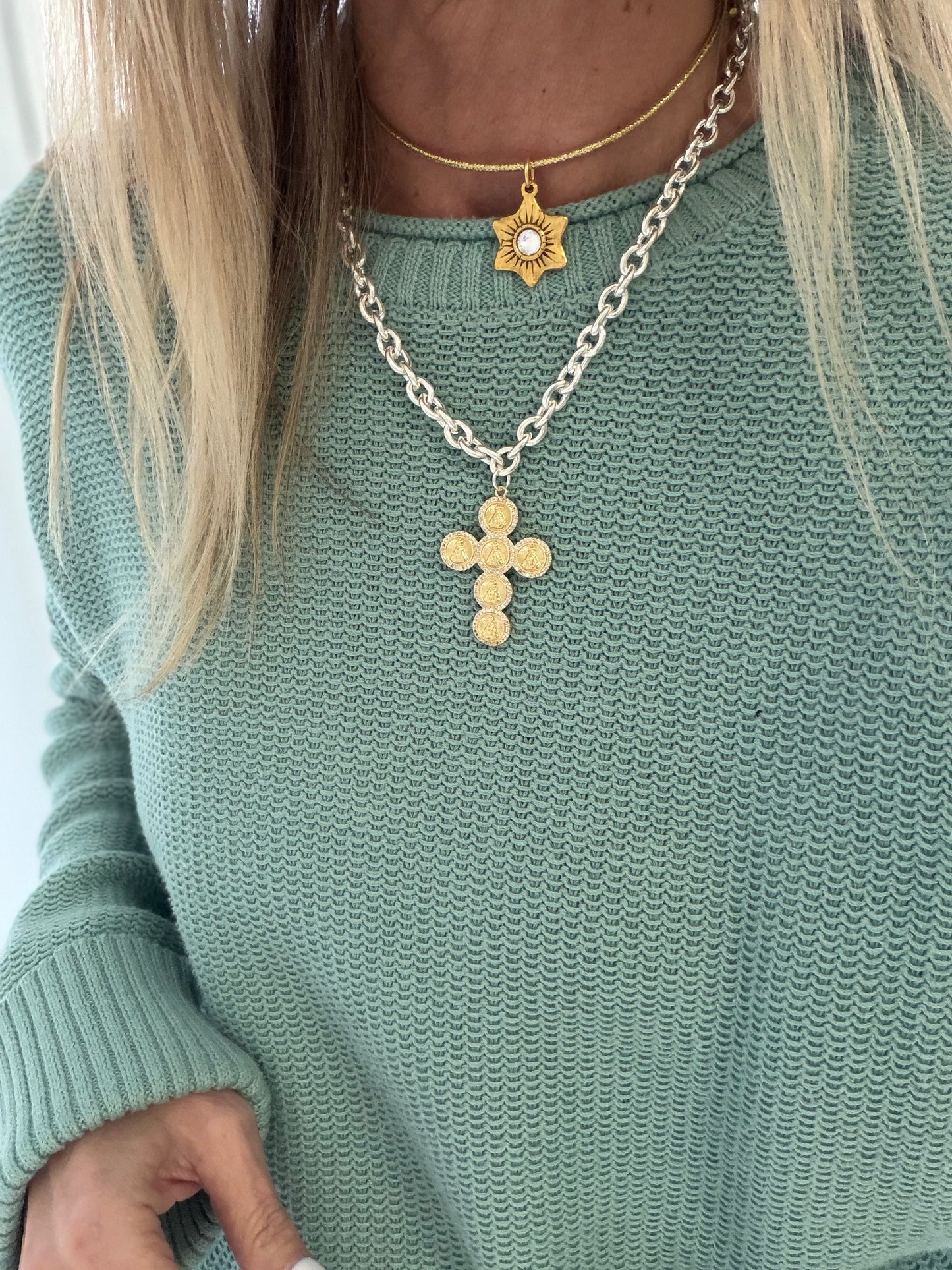 Big Cross Chain