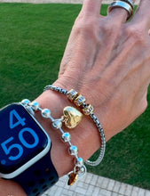 Load image into Gallery viewer, She Heart Bracelet
