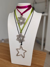 Load image into Gallery viewer, Star &amp; Flower Necklace
