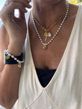 Load image into Gallery viewer, She Heart Chain
