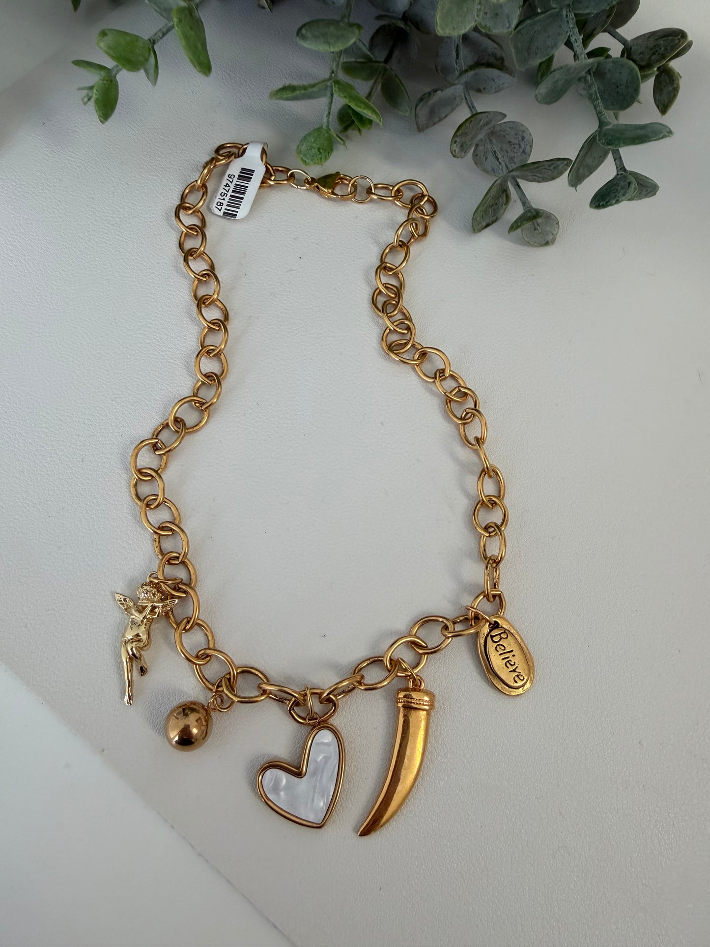 Lisandra Chain