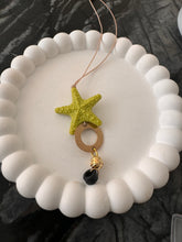 Load image into Gallery viewer, Star Eyesoff Necklace

