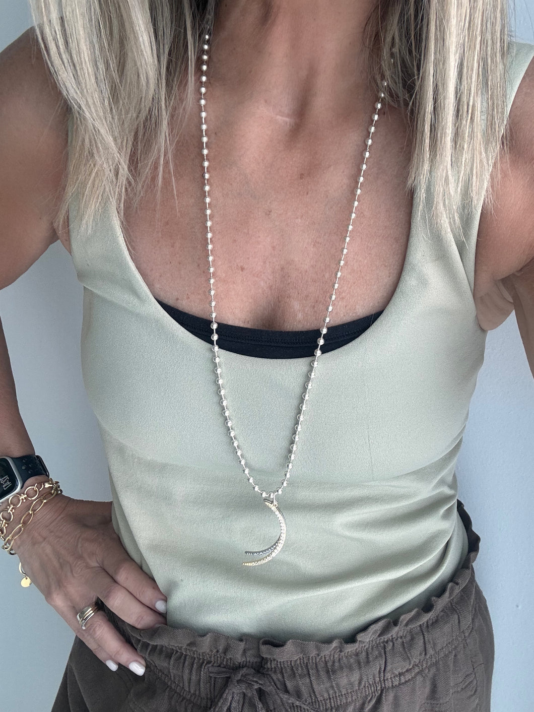Lucero Chain